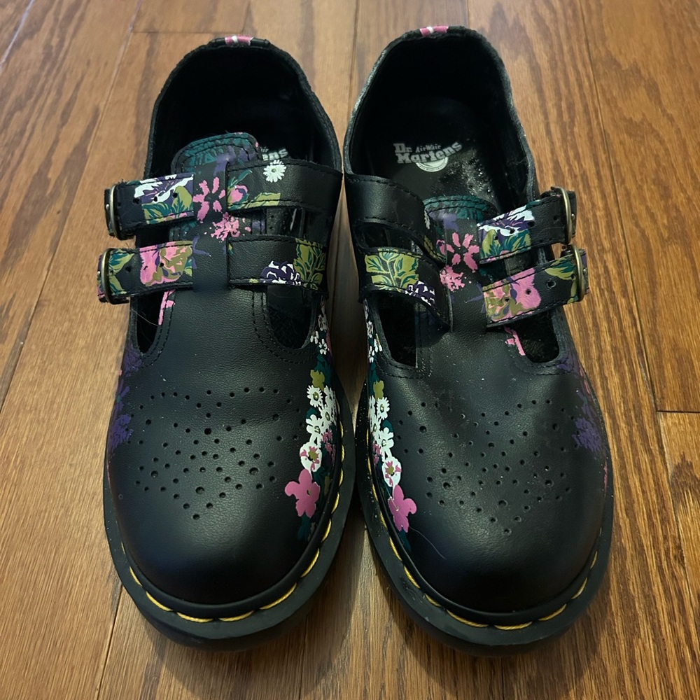 Dr. Martens VINTAGE FLORAL LEATHER MARY JANE SHOES